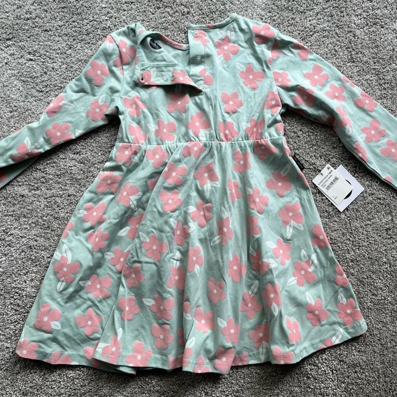 Dot Australia Dress, Size 7 - Picture 2 of 3
